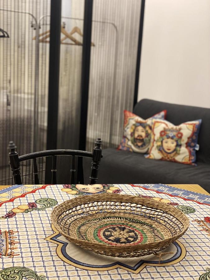 Emanuele Domus Apartment Κατάνια Εξωτερικό φωτογραφία